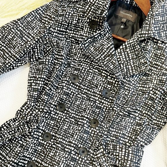 Denver Hayes - Picture 3 of 3